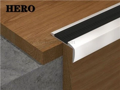 Tira de alfombra de aluminio antideslizante