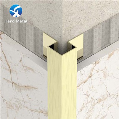 Acabado de borde de azulejo