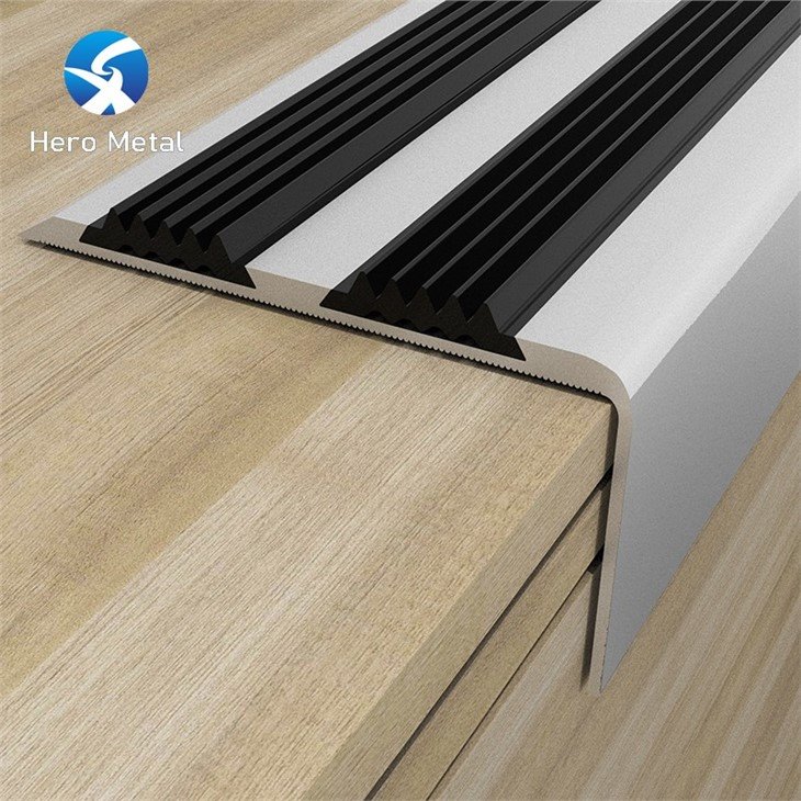 aluminium stair treads